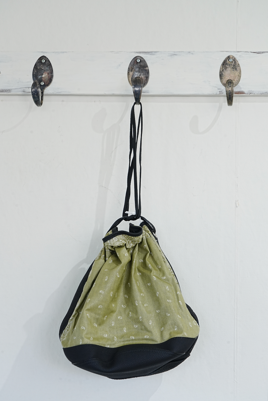 Children of the discordance ・BANDANNA PATCHWORK DRAWSTRING BAG(MIX)