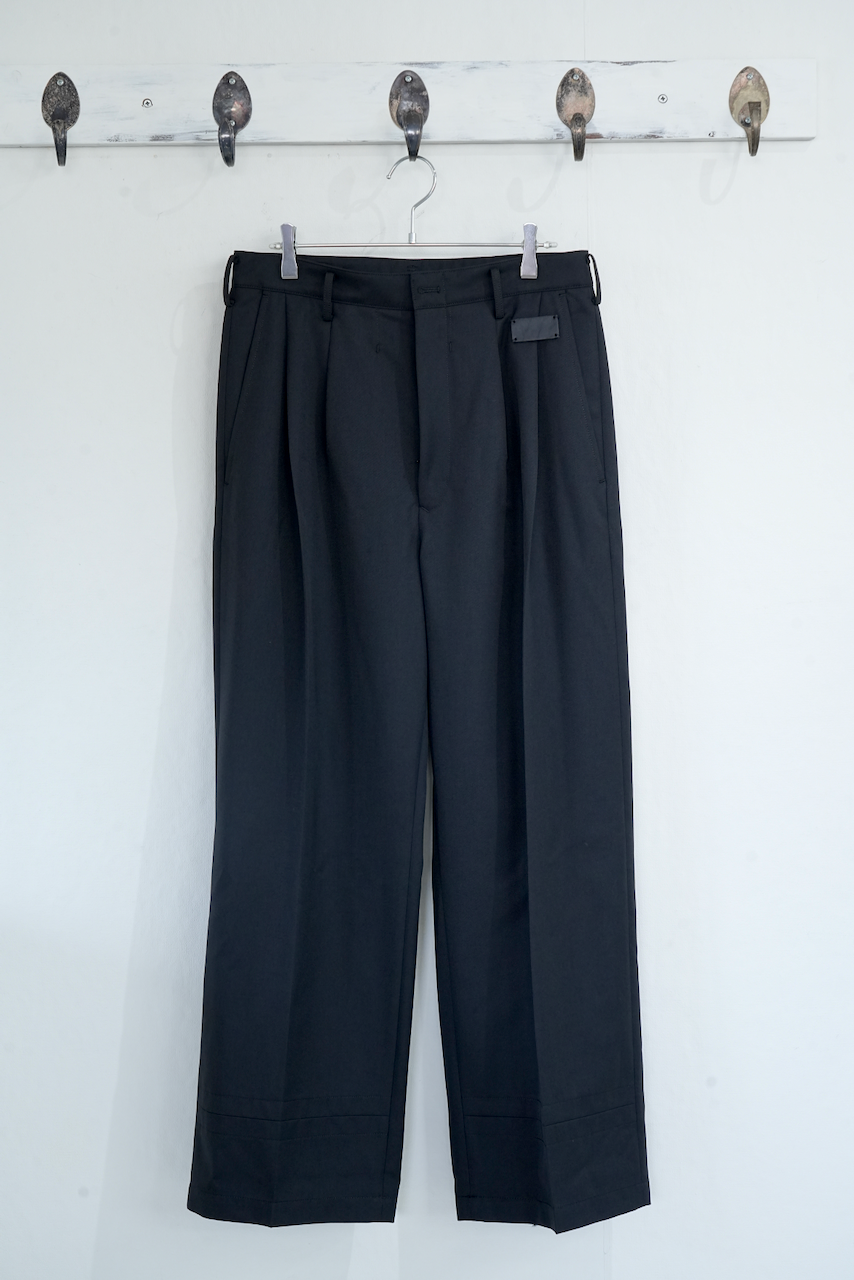 i'm here：　UNI(I)FORM PANTS :